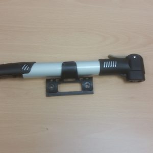 Edullinen käsipumppu sähköskootterille / polkupyörälle