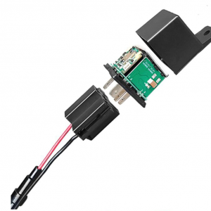 Sähköinen skootteri GPS rele moduulilla