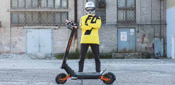 Sähköskootterit – oikea ajotekniikka, miten liikkua?