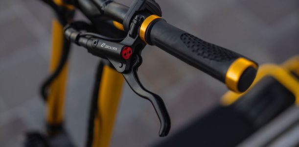 Jarrutusjärjestelmä ja sähköskootteri – ominaisuudet ja erityispiirteet