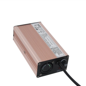 Elektritõukeratta kiirlaadija WATE 54.6V (48V) 5A GX16